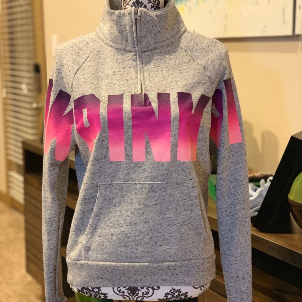 PREL💖VED VICTORIAS SECRET PINK HALF ZIP